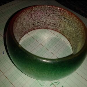 Thick, wide glittery rainbow Lucite bangle
